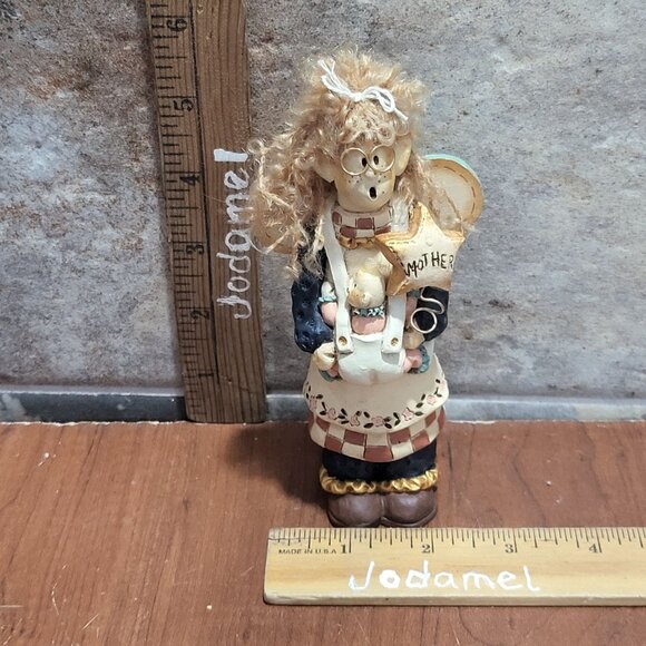 Designs by Diana Angel Figurine 1518 Collectable Sculpture Handcrafted - Picture 10 of 12